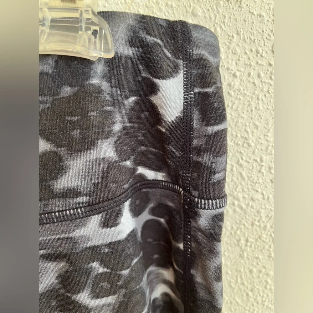 Athleta black and gray leggings - Picture 6 of 7